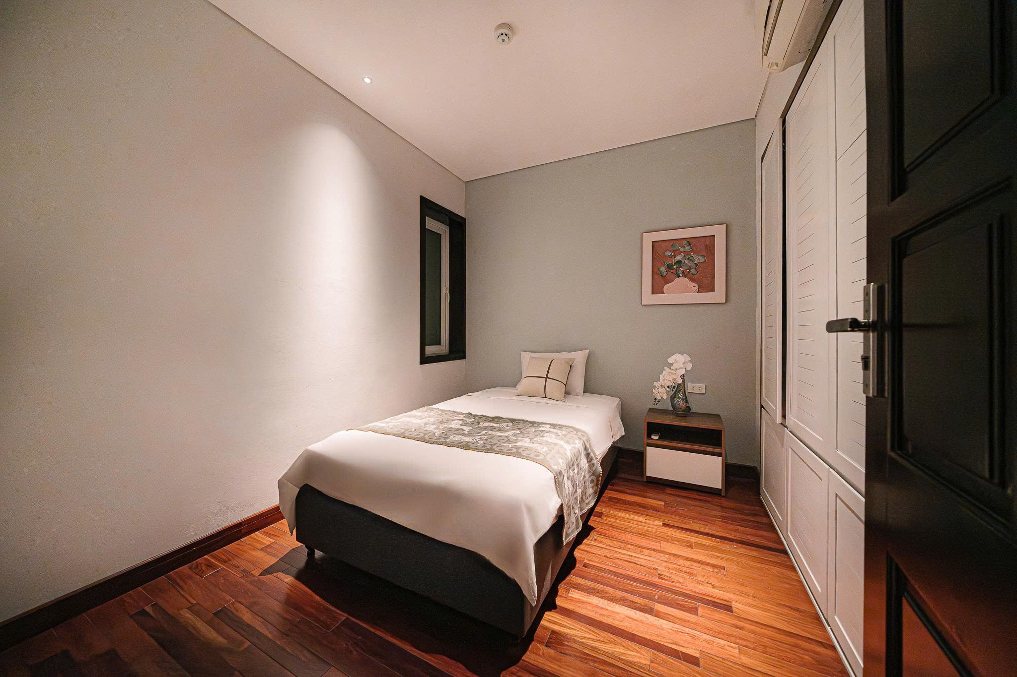 Căn hộ 2 phòng ngủ – Kim Mã | $750/tháng