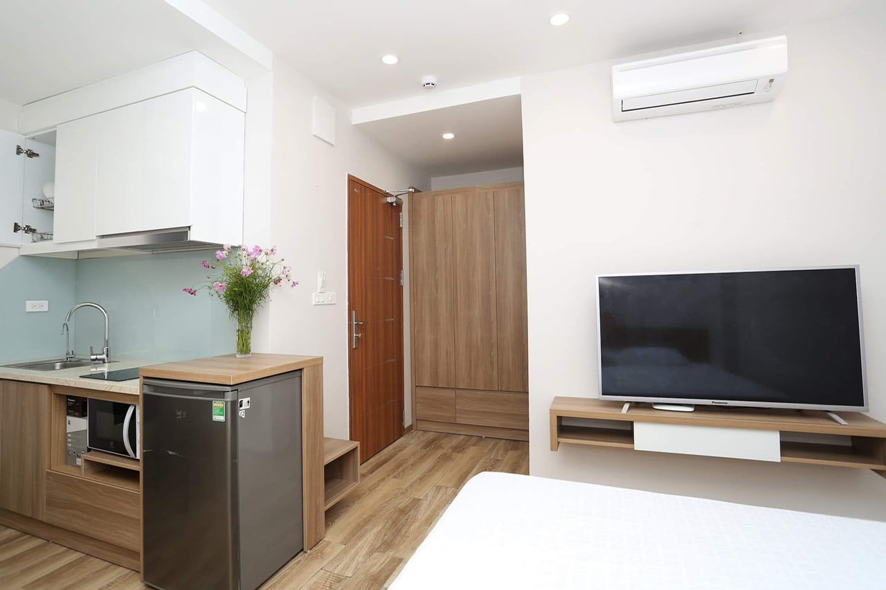 Cho thuê căn hộ dịch vụ studio giá rẻ, đầy đủ nội thất ở 12 Đào Tấn
