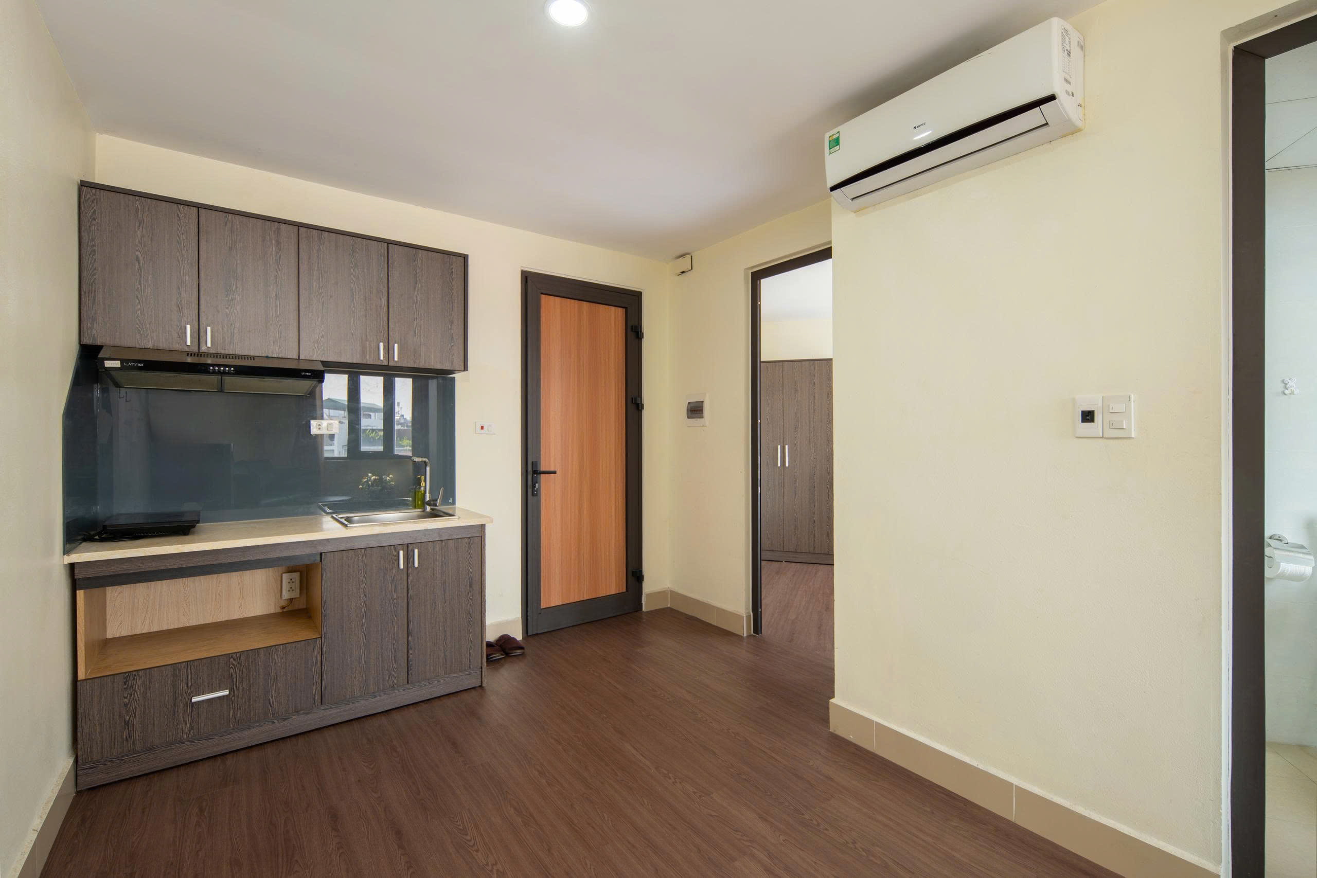 Cho Thuê Căn Hộ Dịch Vụ 1 Ngủ Đầy Đủ Nội Thất Ở Trung Kính, Cầu Giấy