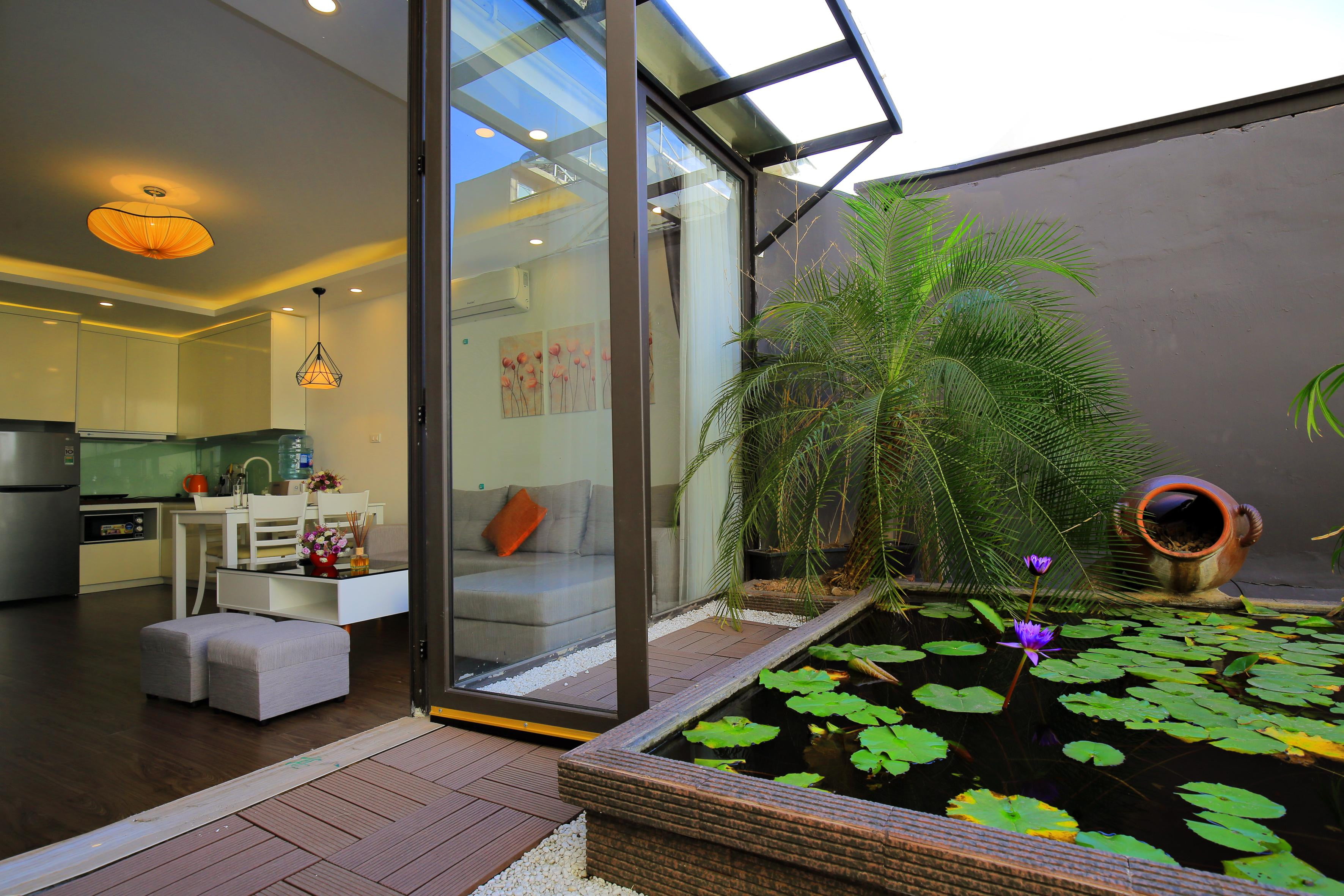 Căn hộ dịch vụ 1PN | 100m² | Garden & Koi Pond | View Lotte Liễu Giai