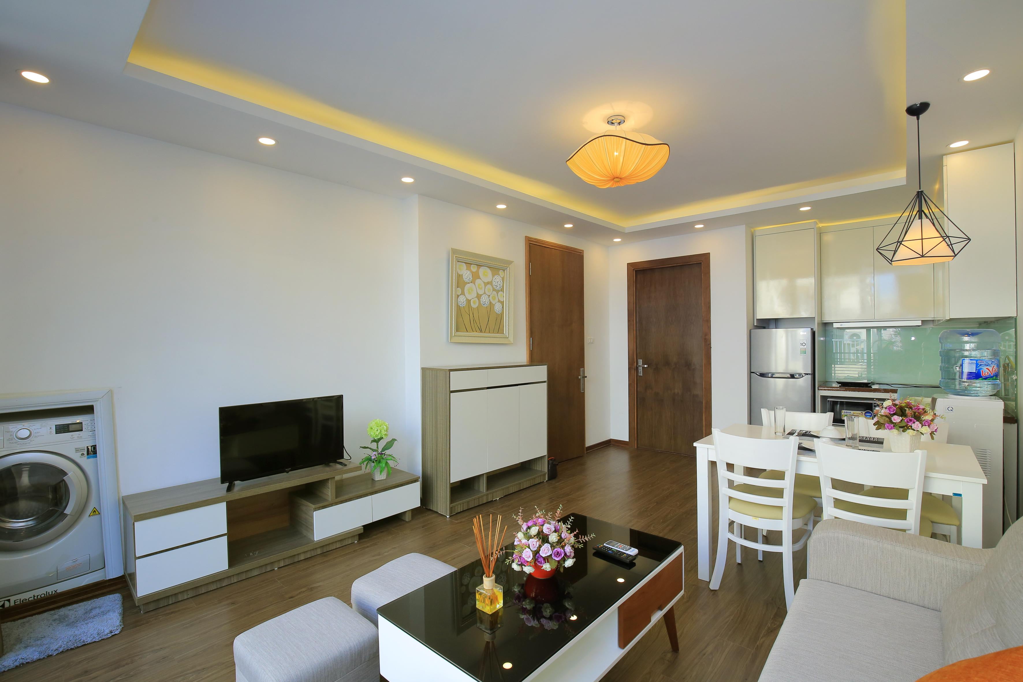Căn hộ dịch vụ 1PN | 100m² | Garden & Koi Pond | View Lotte Liễu Giai