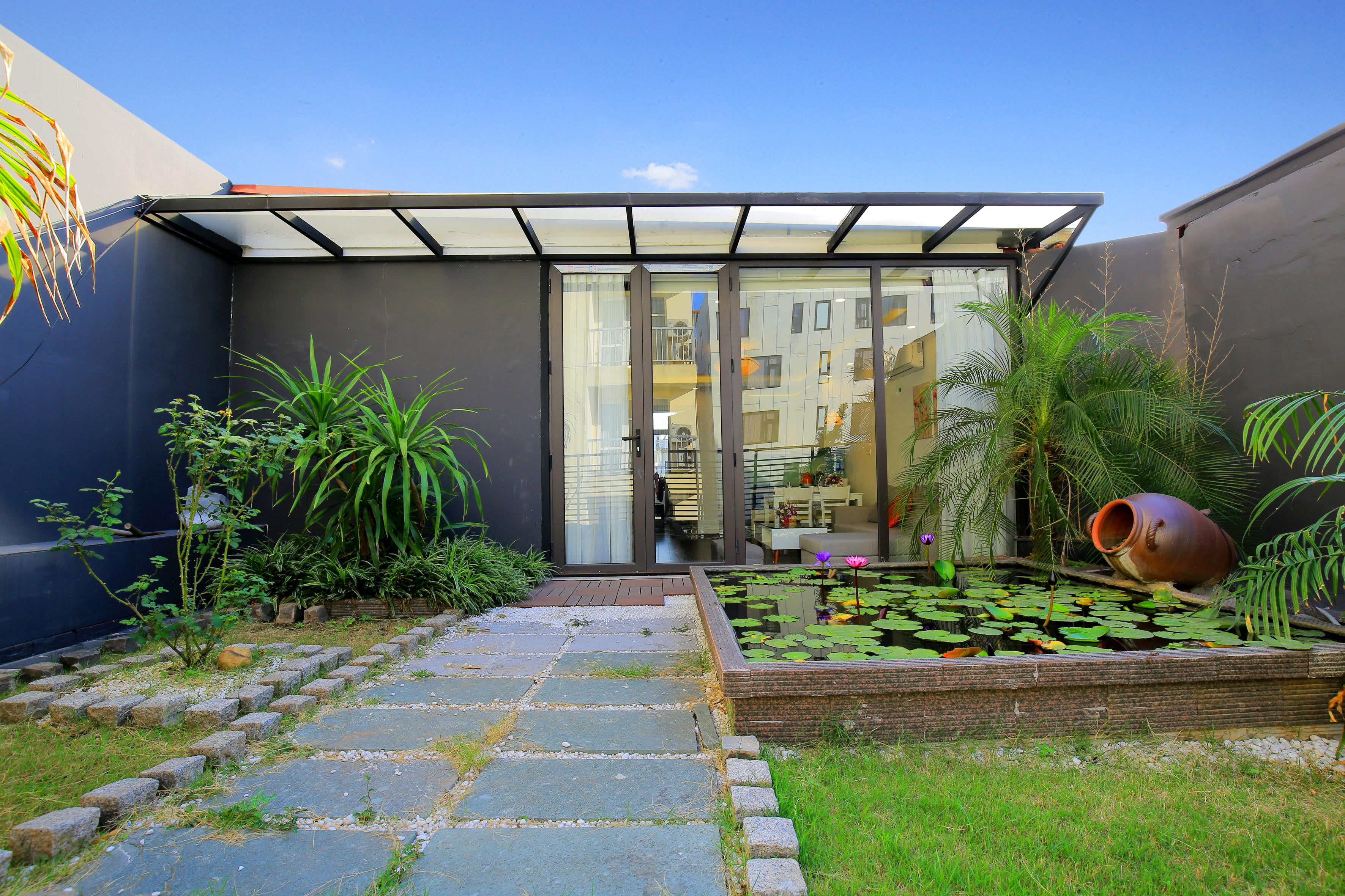 Căn hộ dịch vụ 1PN | 100m² | Garden & Koi Pond | View Lotte Liễu Giai