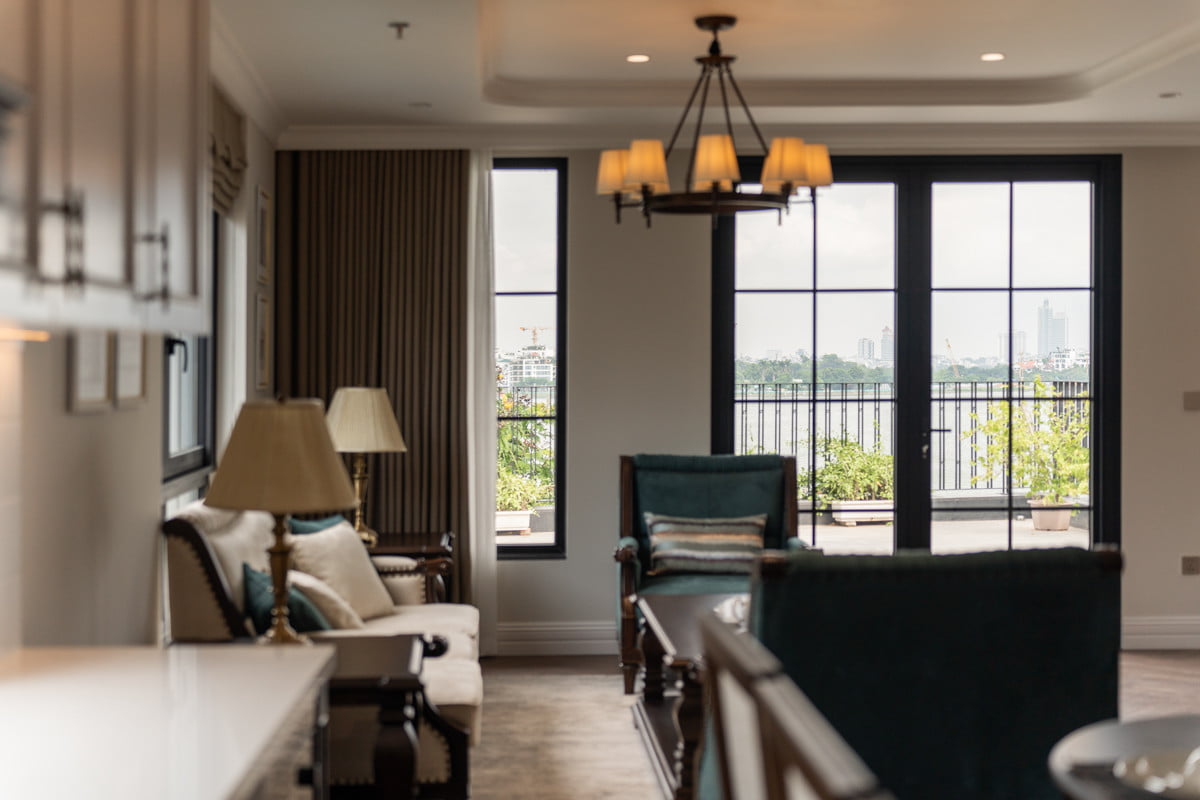 Căn hộ dịch vụ 3 phòng ngủ cao cấp tại Tây Hồ – 150m², ban công rộng, view hồ