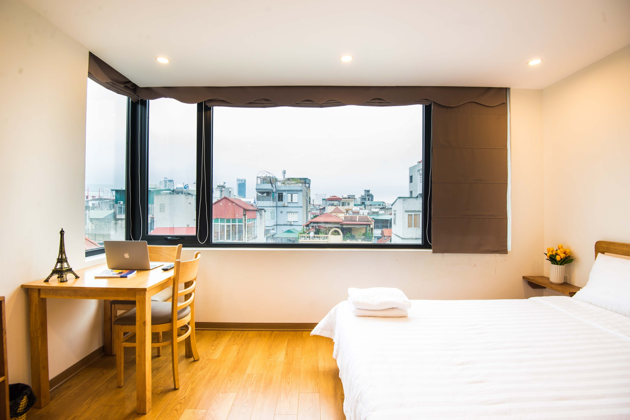 Căn Hộ 1 Phòng Ngủ Full Nội Thất Gần Đường Lớn Tại Linh Lang