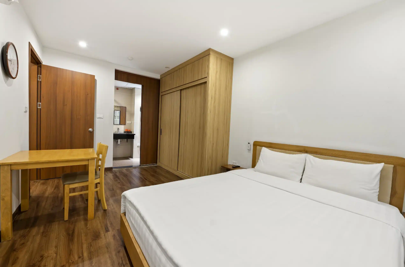 Căn Hộ 2 Phòng Ngủ Full Nội Thất Gần Đường Lớn Tại Linh Lang