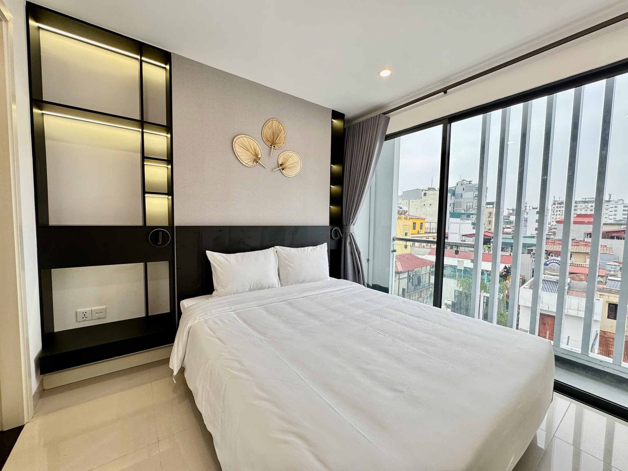 Căn Hộ 2 Phòng Ngủ Sang Trọng, Đầy Đủ Tiện Ích Tại Kim Mã Thượng