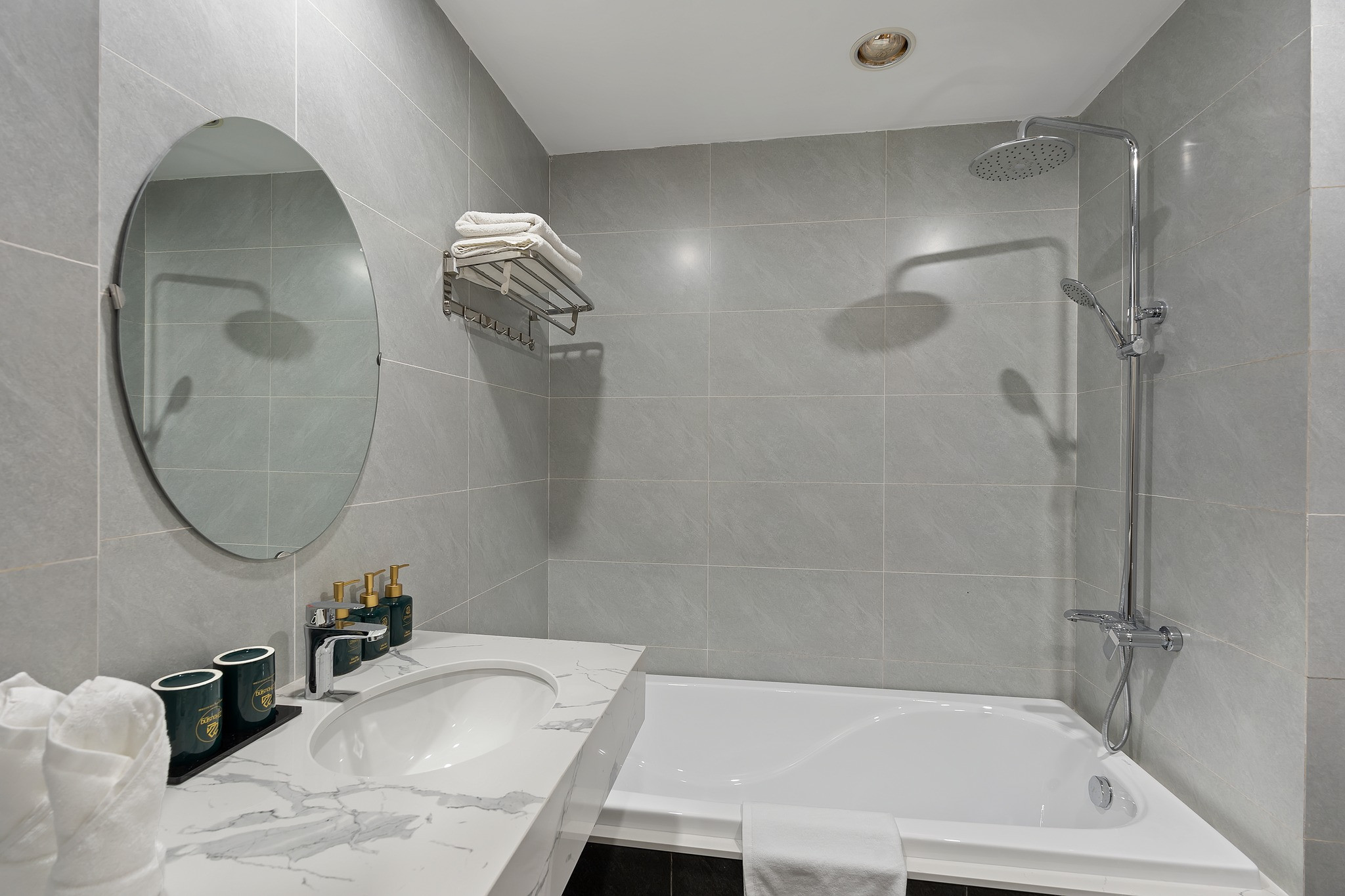 Cho Thuê Căn Hộ Dịch Vụ Đầy Đủ Nội Thất Gần Khu Phố Nhật Đường Bưởi