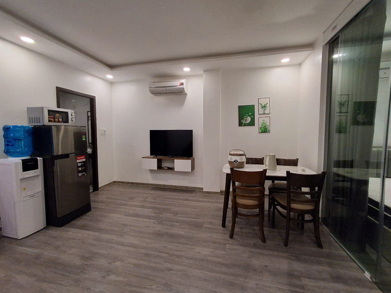 Căn Hộ Dịch Vụ 2 Phòng Ngủ Tiện Nghi Tại Khu Vực Đường Bưởi, Gần Phan Kế Bính, Linh Lang
