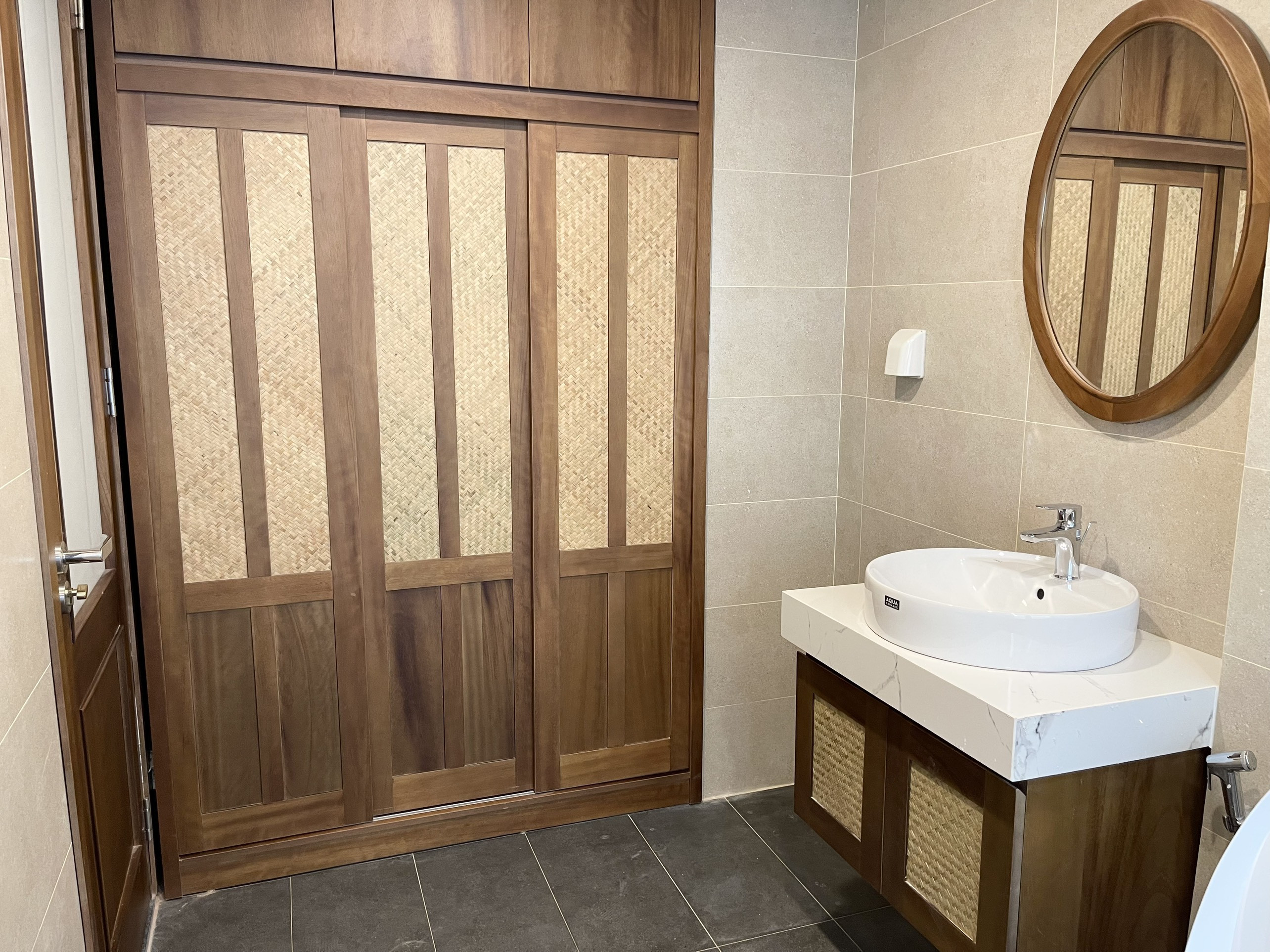 Căn Hộ 2 Phòng Ngủ Tầng Cao View Lotte Tại 12 Đào Tấn