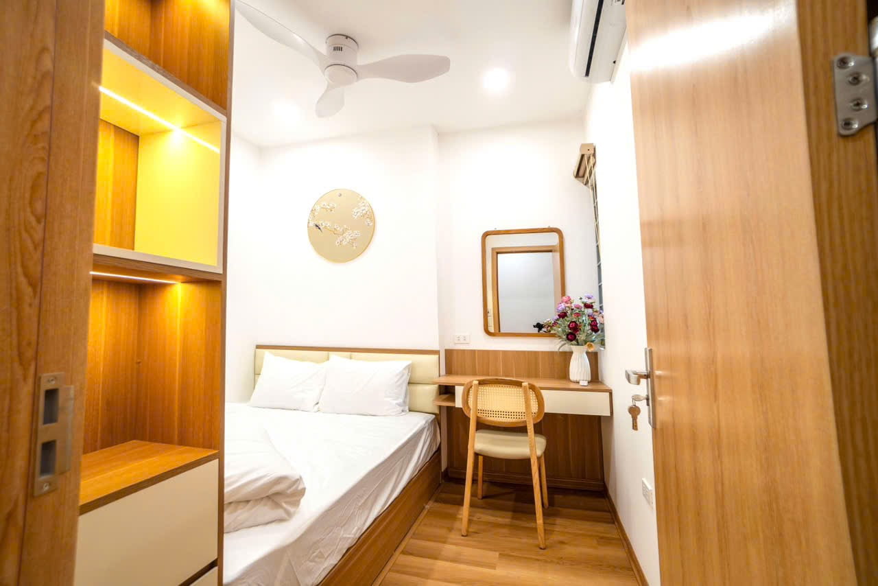 Căn Hộ 2 Phòng Ngủ Giá Hợp Lý Tại Đào Tấn Full Nội Thất Gỗ