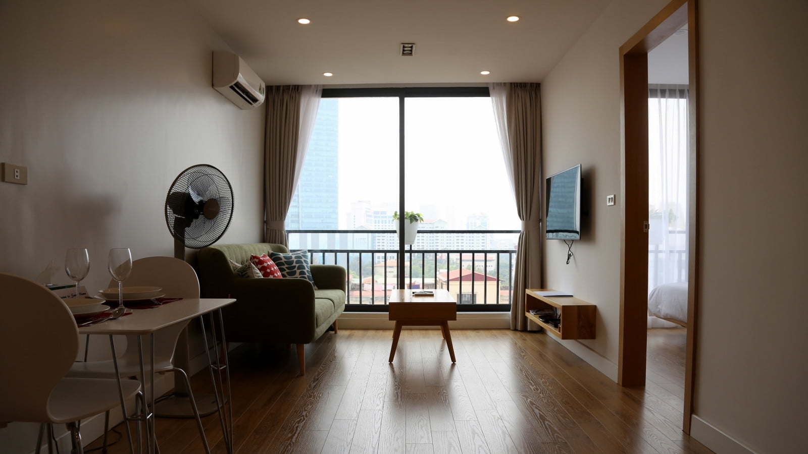 Không Gian Sống Rộng Rãi Với View Lotte Tại Kim Mã Thượng