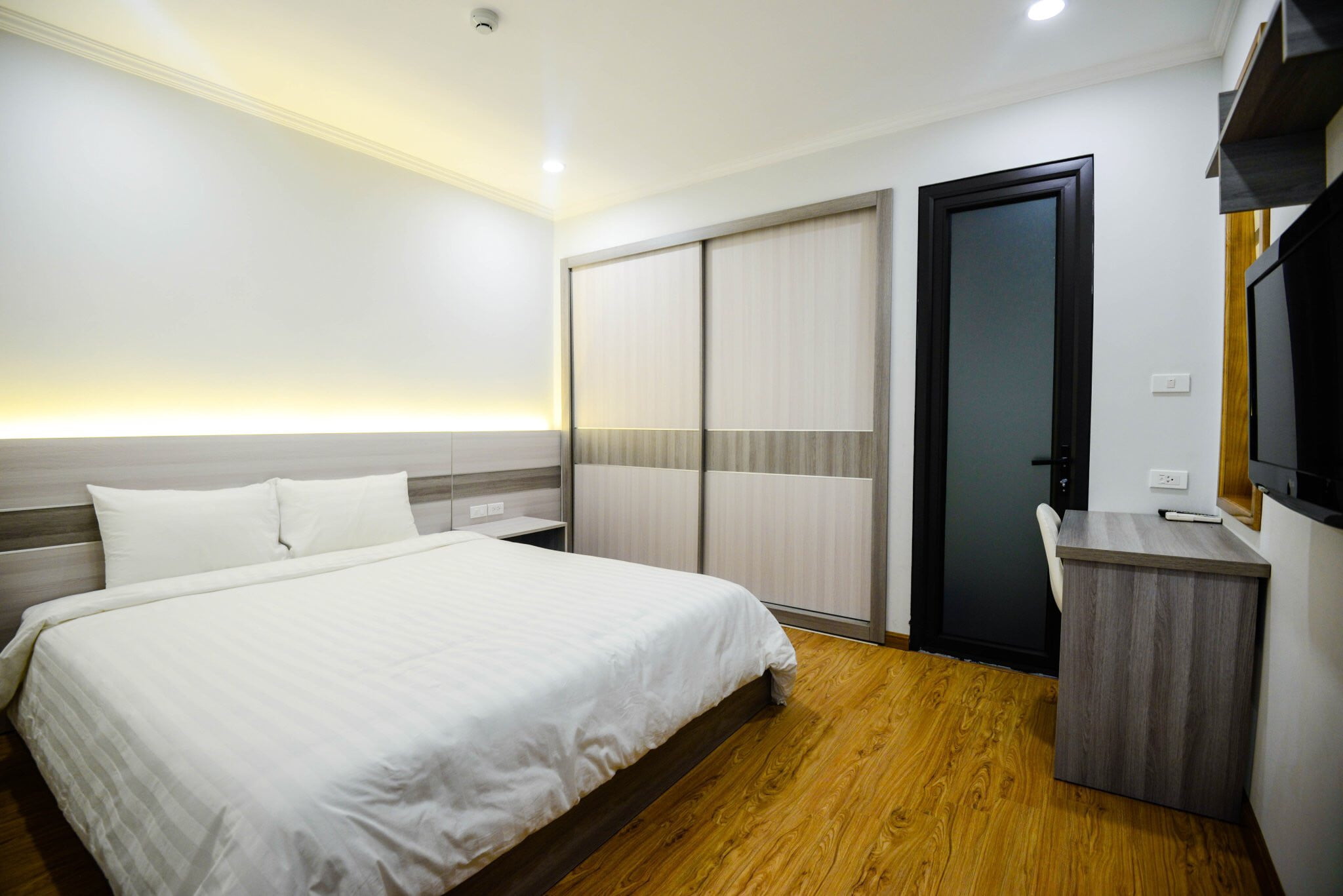 Căn Hộ 1 Phòng Ngủ Giá Tốt Tại Kim Mã Full Nội Thất Và Tiện Nghi
