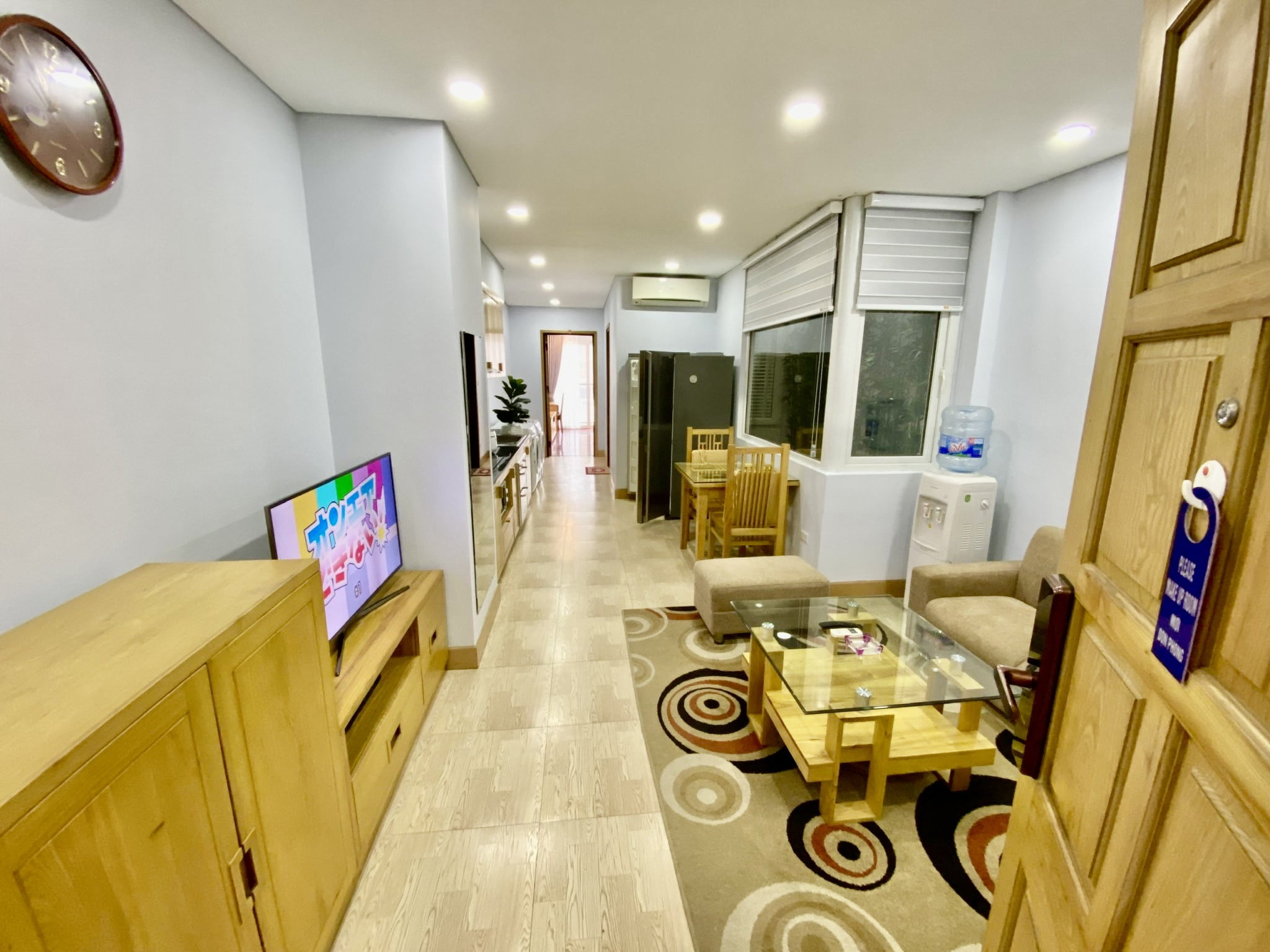Căn hộ dịch vụ 1 phòng ngủ rộng gần Tomibun Kim Mã, full nội thất