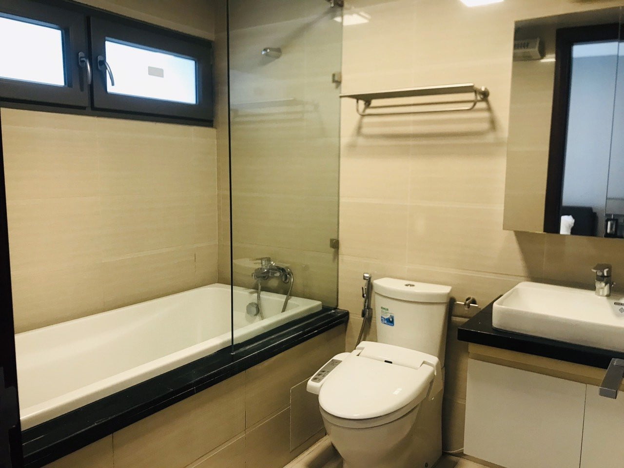 Căn Hộ 2 Phòng Ngủ Tại Kim Mã Ban Công Thoáng Đầy Đủ Nội Thất Vị Trí Thuận Tiện
