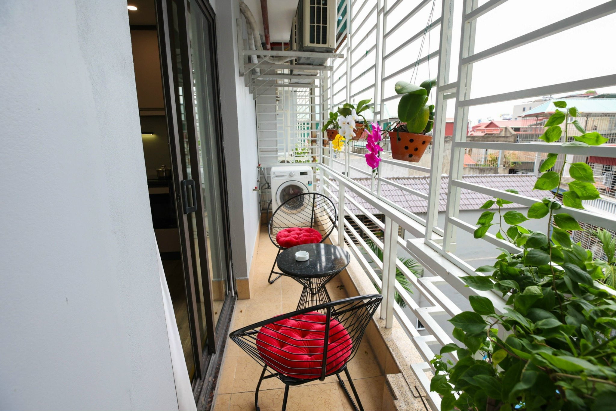 Căn Hộ Dịch Vụ 2 Phòng Ngủ 70m2 Full Nội Thất Duy Nhất
