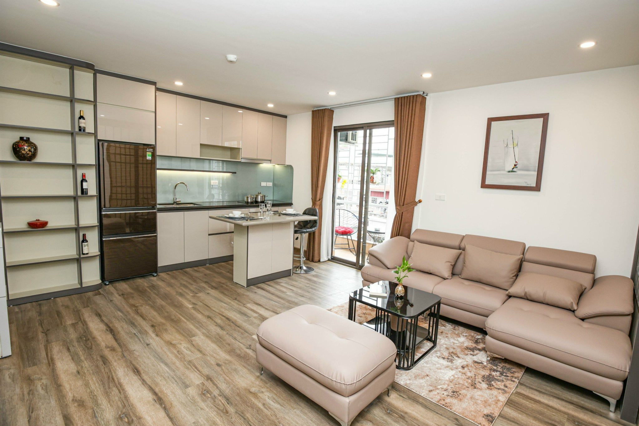 Căn Hộ Dịch Vụ 2 Phòng Ngủ 70m2 Full Nội Thất Duy Nhất