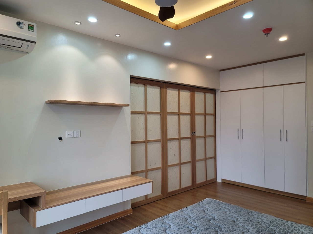 Căn Hộ 1 Phòng Ngủ Phong Cách Nhật Tại Linh Lang Gần Tomibun