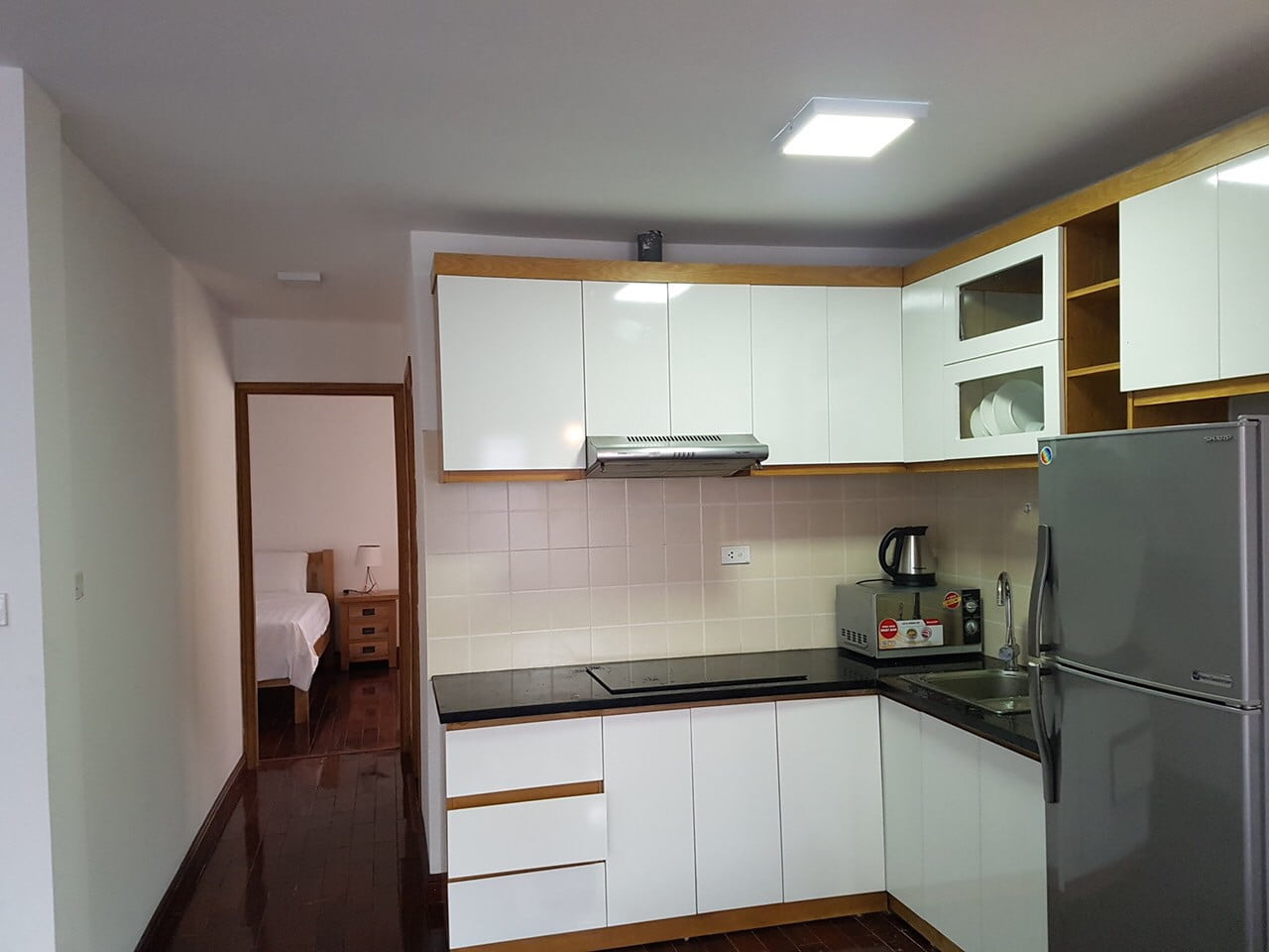 Căn Hộ 1 Phòng Ngủ Giá Hợp Lý Tại Linh Lang Có Ban Công Và Full Nội Thất
