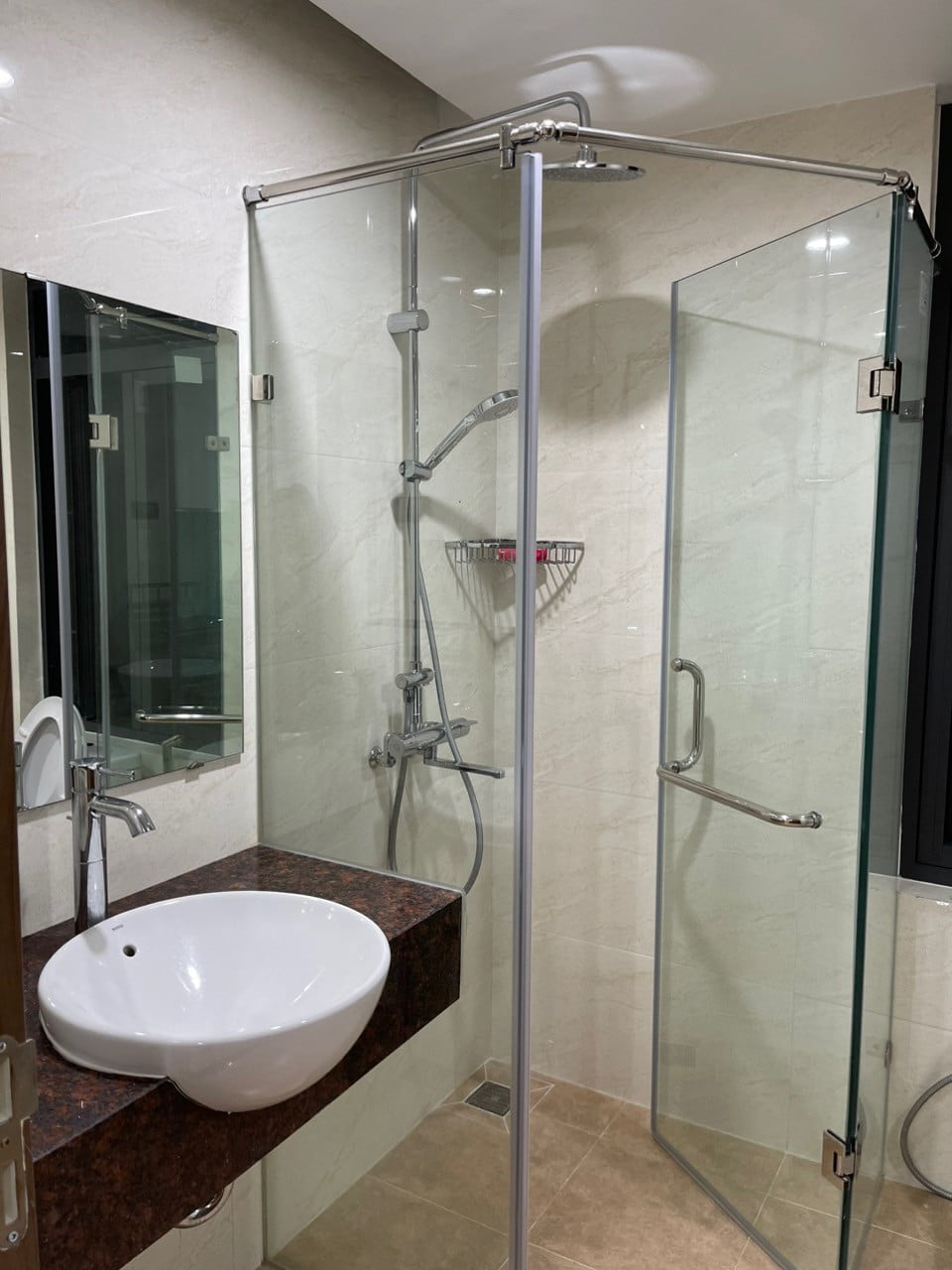 Căn Hộ 1 Ngủ Đầy Đủ Nội Thất Khu Vực Linh Lang Ba Đình