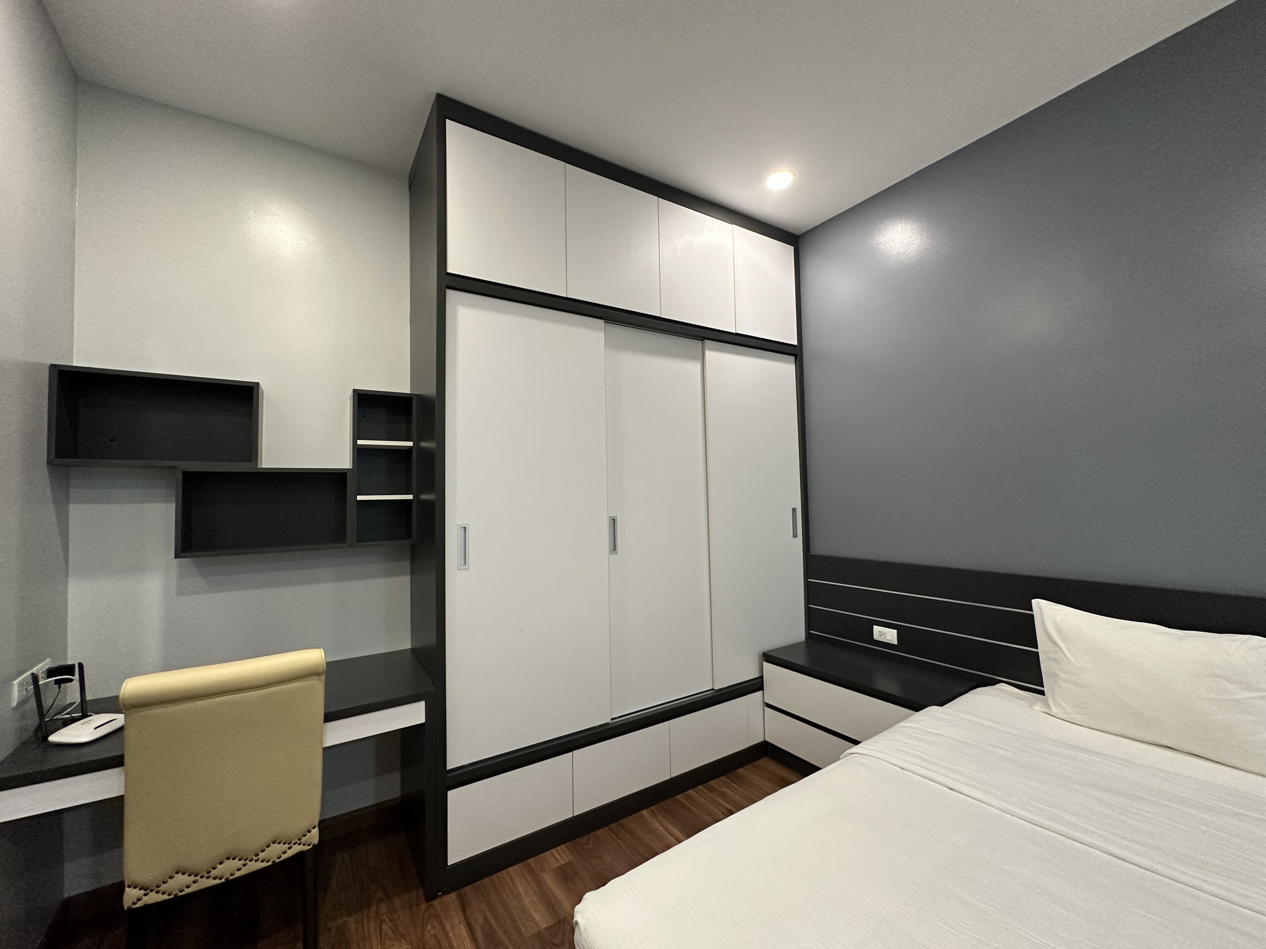 Căn Hộ Studio Giá Tốt Gần Khu Phố Nhật Linh Lang