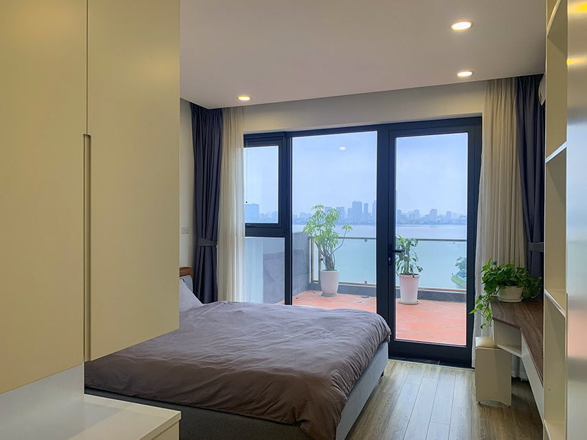 Căn Hộ 2 Phòng Ngủ Full Nội Thất View Hồ Tây Tại Xuân Diệu