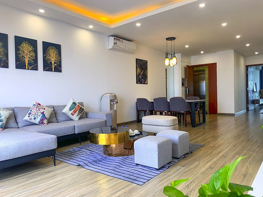 Căn Hộ 2 Phòng Ngủ Full Nội Thất View Hồ Tây Tại Xuân Diệu