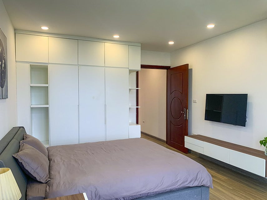 Căn Hộ 2 Phòng Ngủ Full Nội Thất View Hồ Tây Tại Xuân Diệu