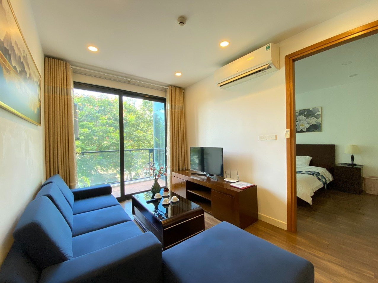 Căn hộ dịch vụ 1 phòng ngủ đối diện hồ Ngọc Khánh gần Đại sứ quán Nhật