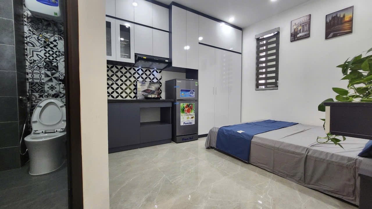Căn hộ full nội thất ở khu Dịch Vọng mới