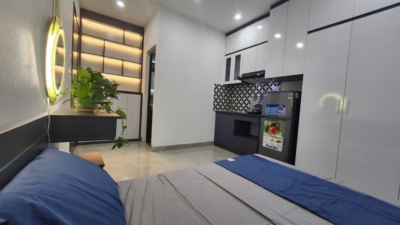 Căn hộ full nội thất ở khu Dịch Vọng mới