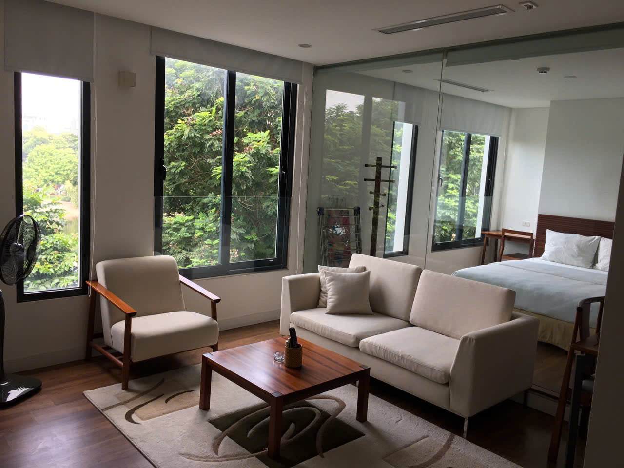 Căn hộ dịch vụ 1 phòng ngủ đẹp tại Hồ Ba Mẫu, Hai Bà Trưng