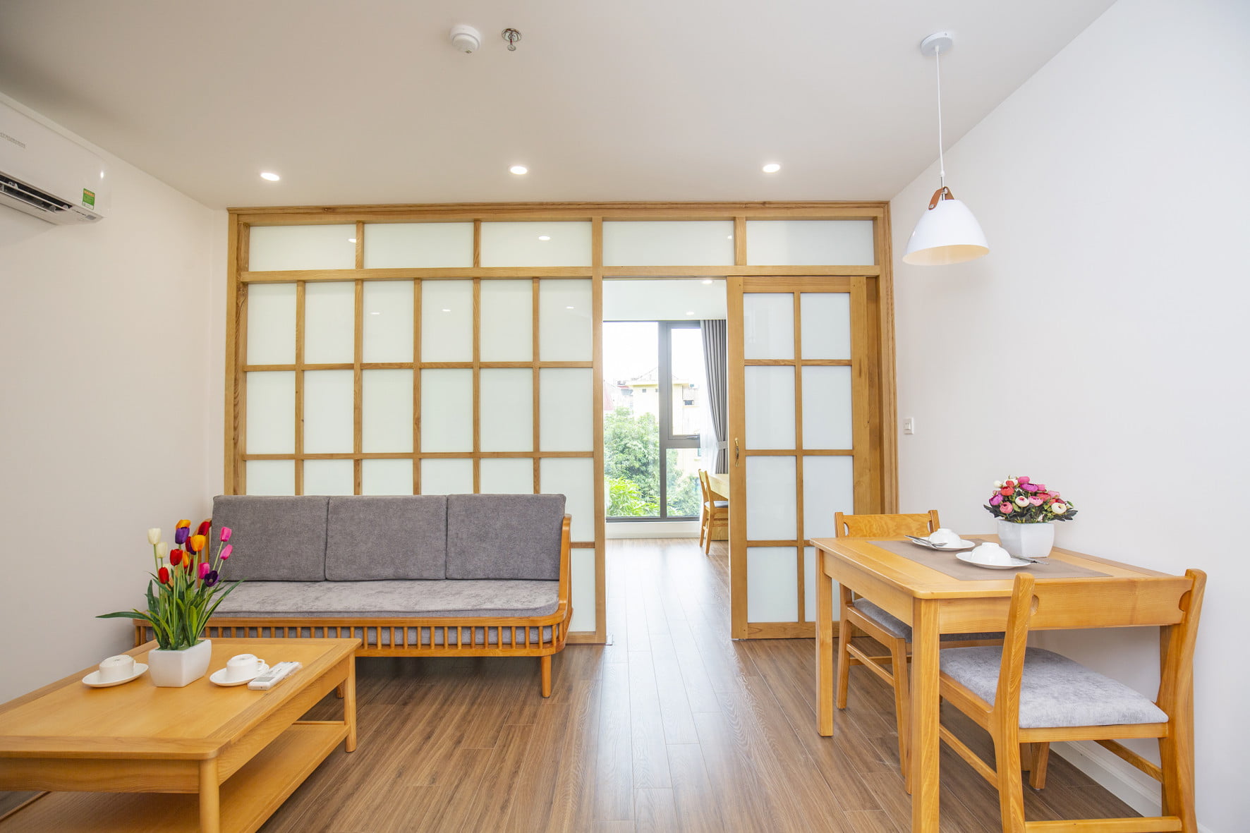 Căn hộ dịch vụ 1 phòng ngủ phong cách Nhật Bản – Phan Kế Bính