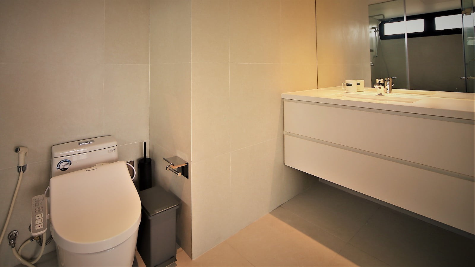 Căn Hộ Dịch Vụ Duplex 3 Phòng Ngủ Cao Cấp Tại Tô Ngọc Vân