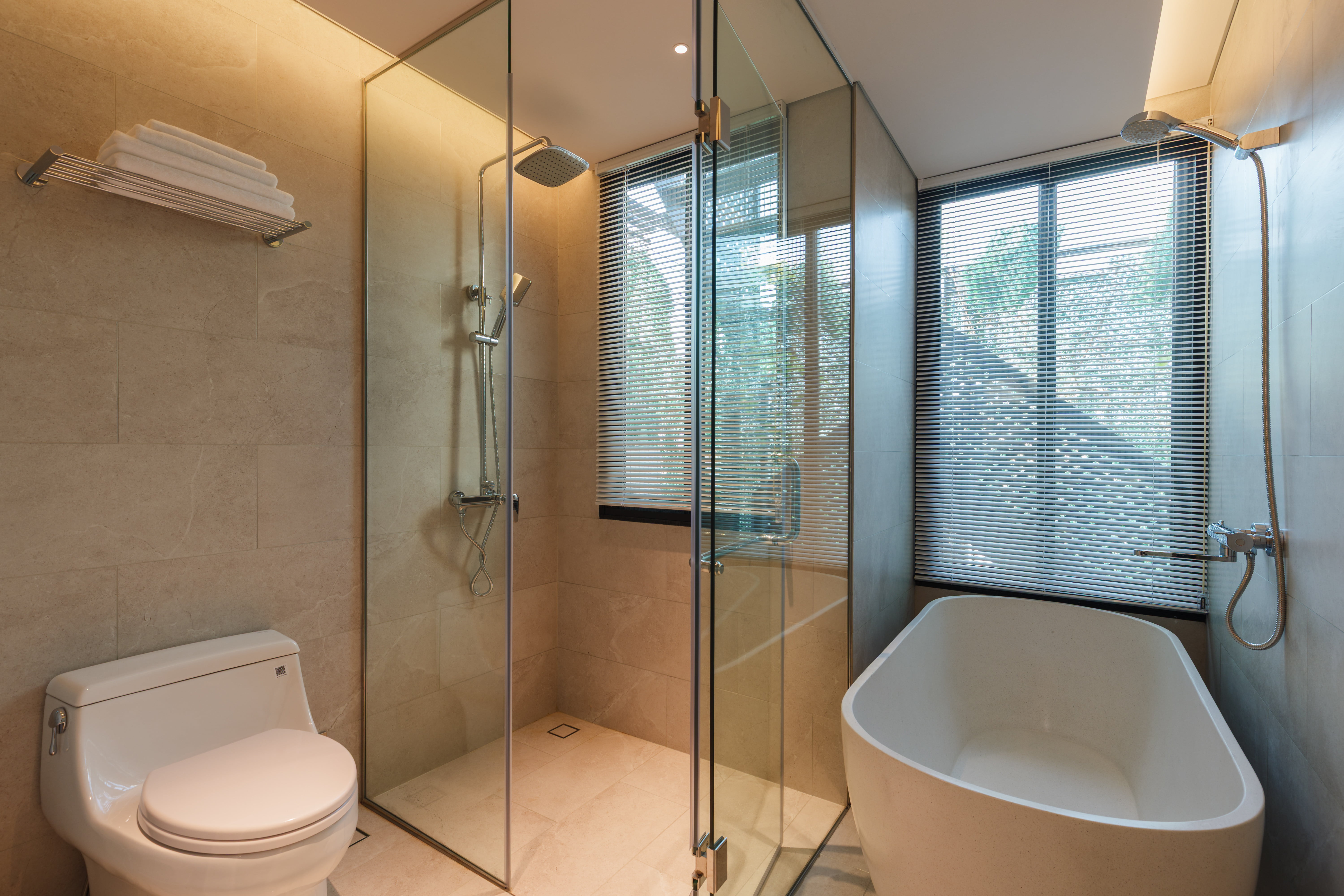 Căn Hộ 1 Phòng Ngủ View Toàn Cảnh Hồ Tây Full Nội Thất 100m2 Có Hiên Nhà