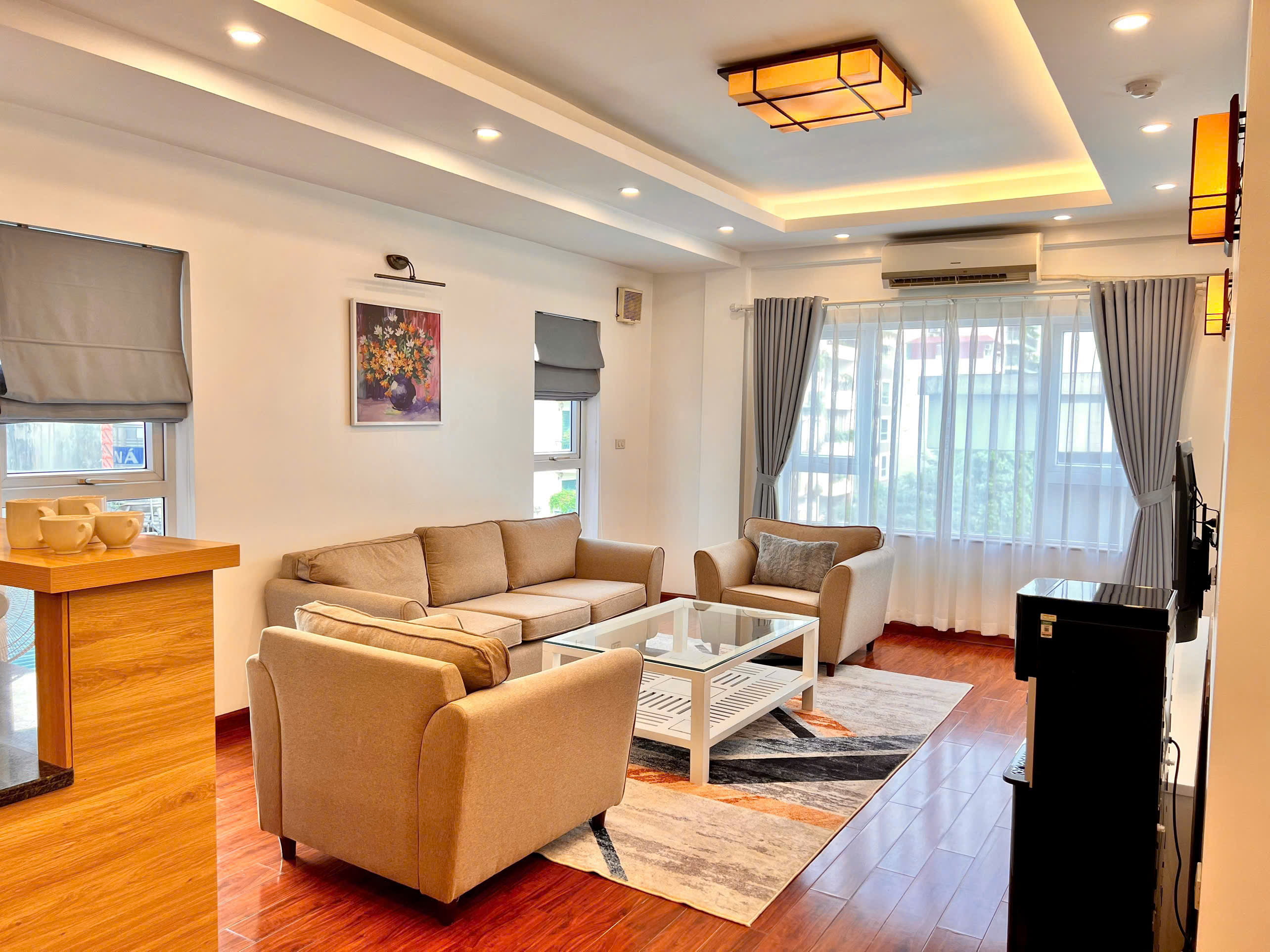 CĂN HỘ CAO CẤP TÂY HỒ | VIEW ĐẸP | 2PN 2WC | TRINH CÔNG SƠN