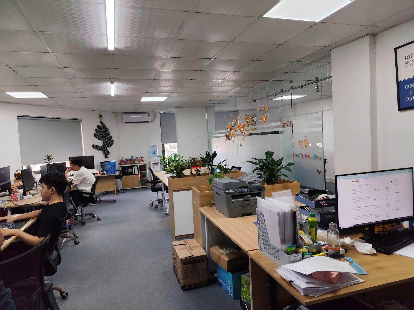 Văn Phòng Giá Rẻ 90m² Tại Nguyễn Xiển, Chia Sẵn Phòng Chuyên Nghiệp