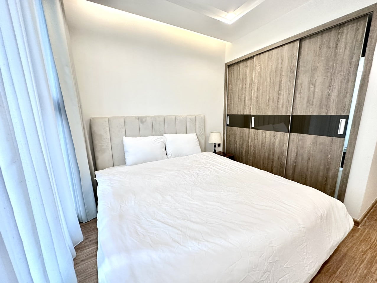 Căn Hộ Metropolis Liễu Giai 2 Phòng Ngủ Cao Cấp Full Nội Thất