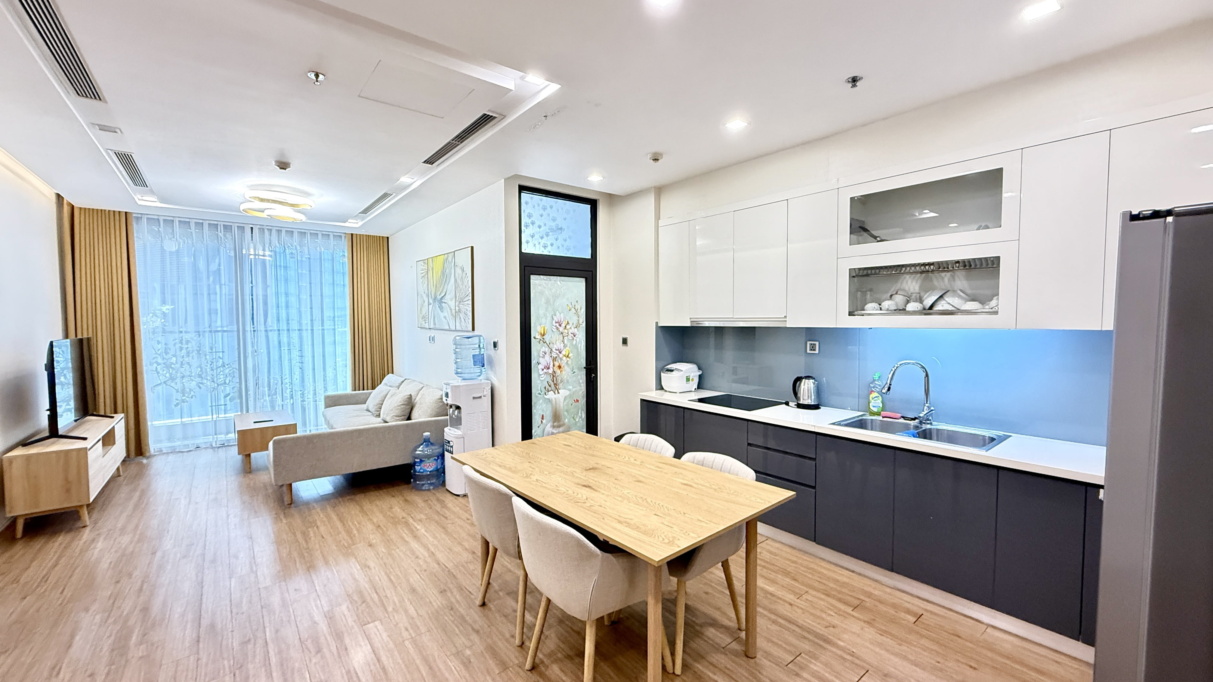 Căn hộ 2 phòng ngủ sang trọng tại Vinhome Metropolis