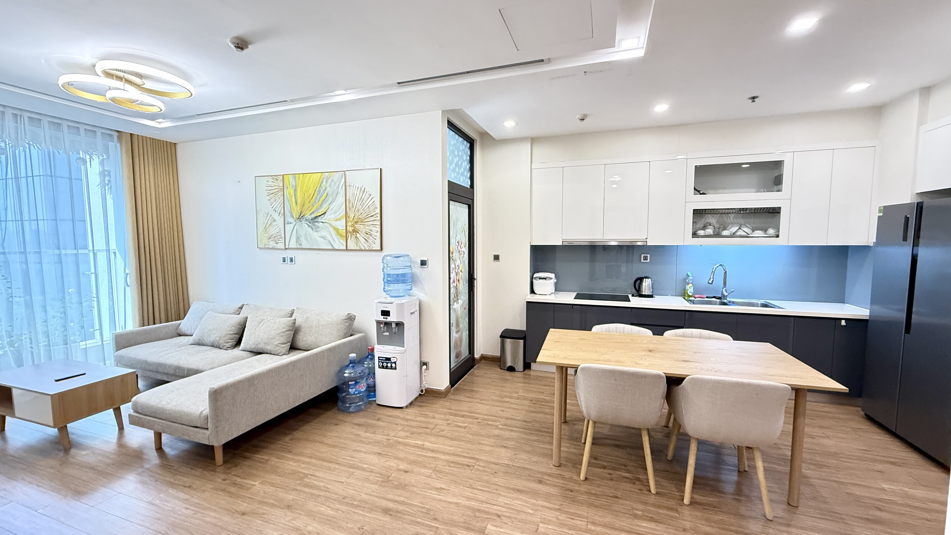 Căn hộ 2 phòng ngủ sang trọng tại Vinhome Metropolis