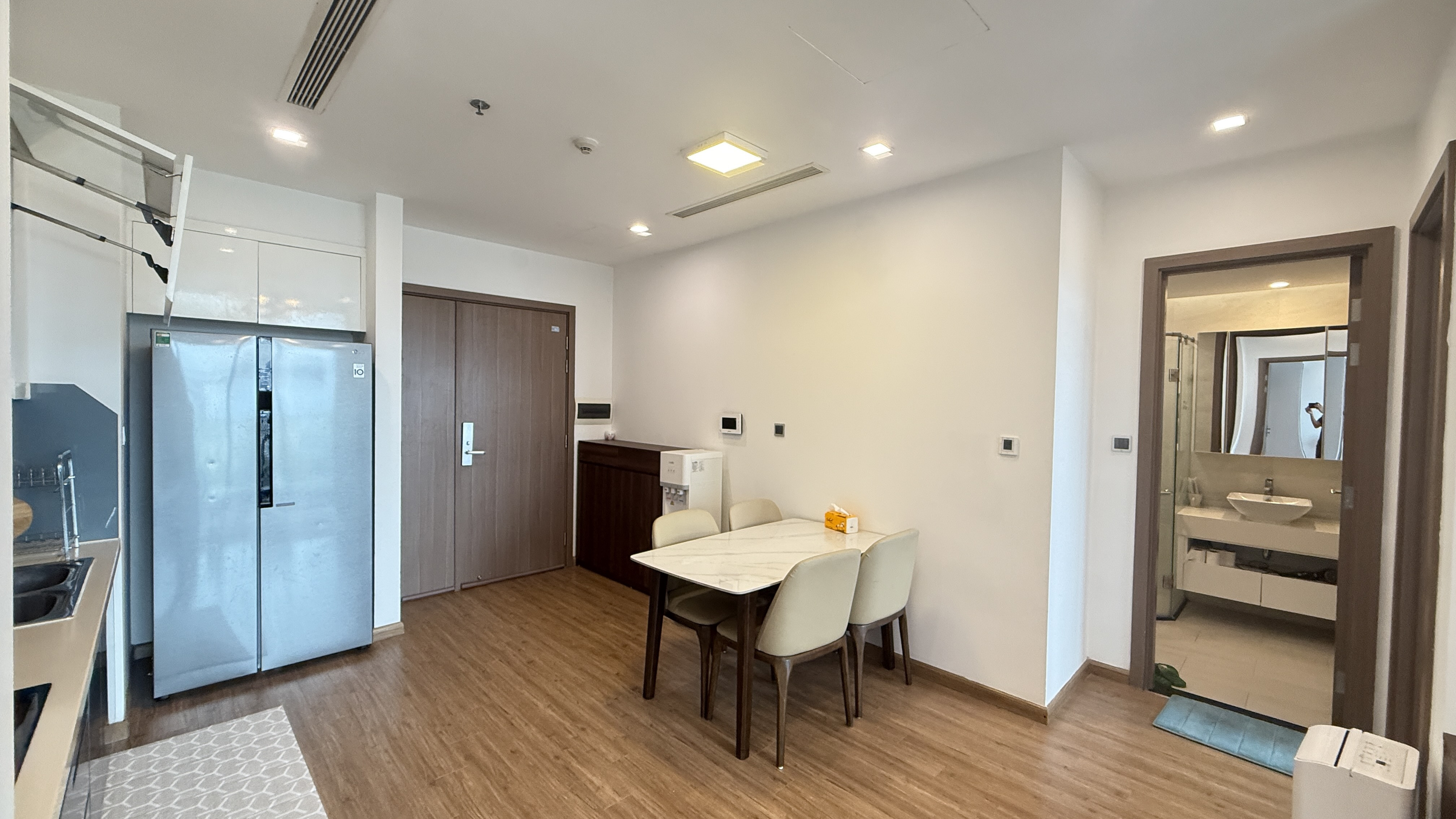 Cho Thuê Căn Hộ 2 Phòng Ngủ Tại Metropolis