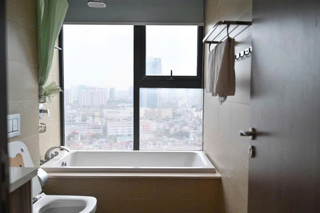 Căn hộ cao cấp 3 phòng ngủ tại Vinhomes Metropolis, 115m2 rộng rãi có ban công
