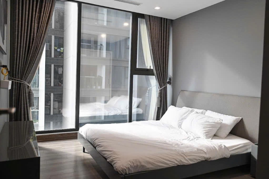 Căn hộ cao cấp 3 phòng ngủ tại Vinhomes Metropolis, 115m2 rộng rãi có ban công