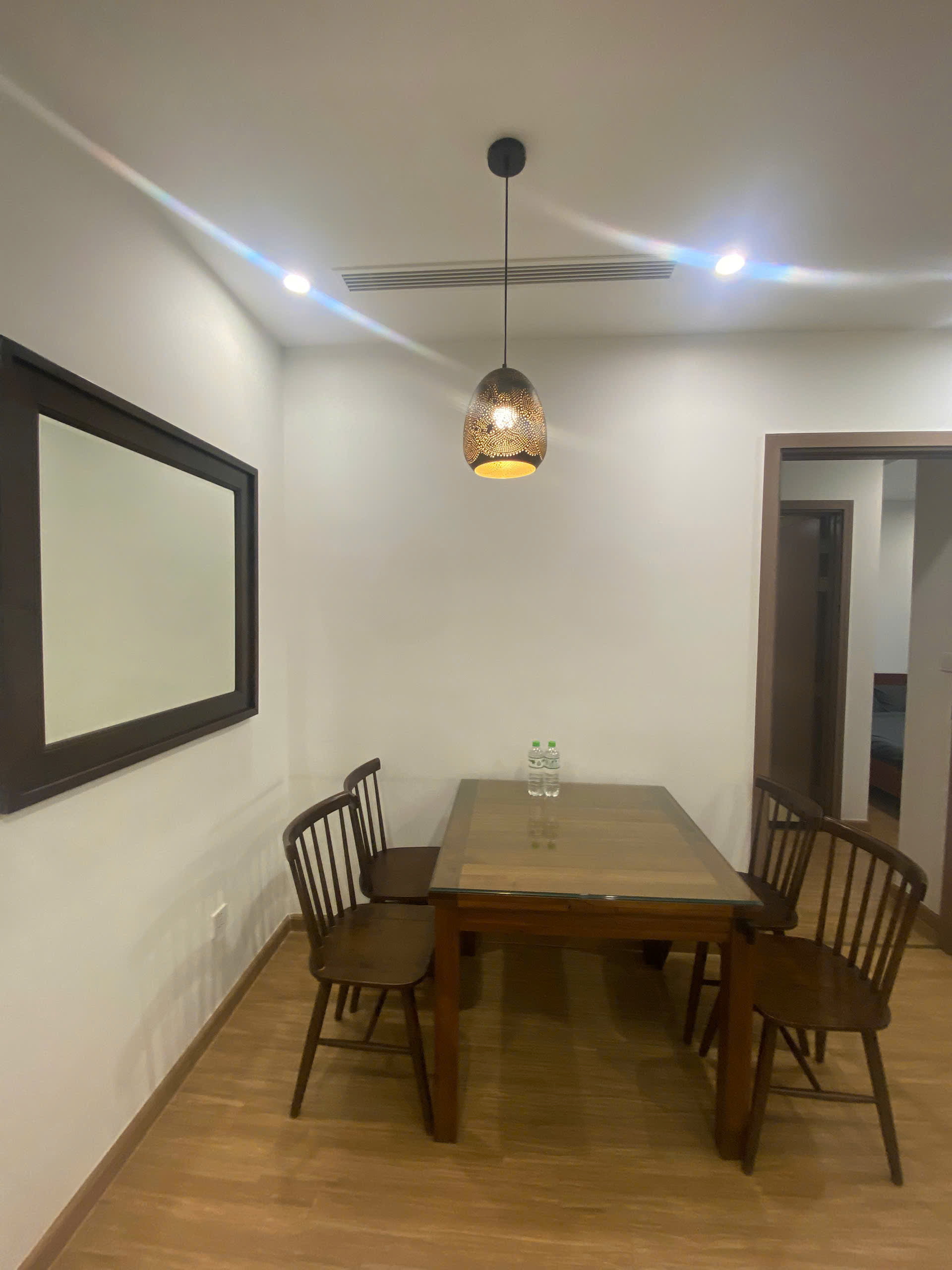 Cho thuê căn hộ cao cấp Vinhomes Skylake – 100m², 2N2VS, tầng cao Phạm Hùng, Hà Nội