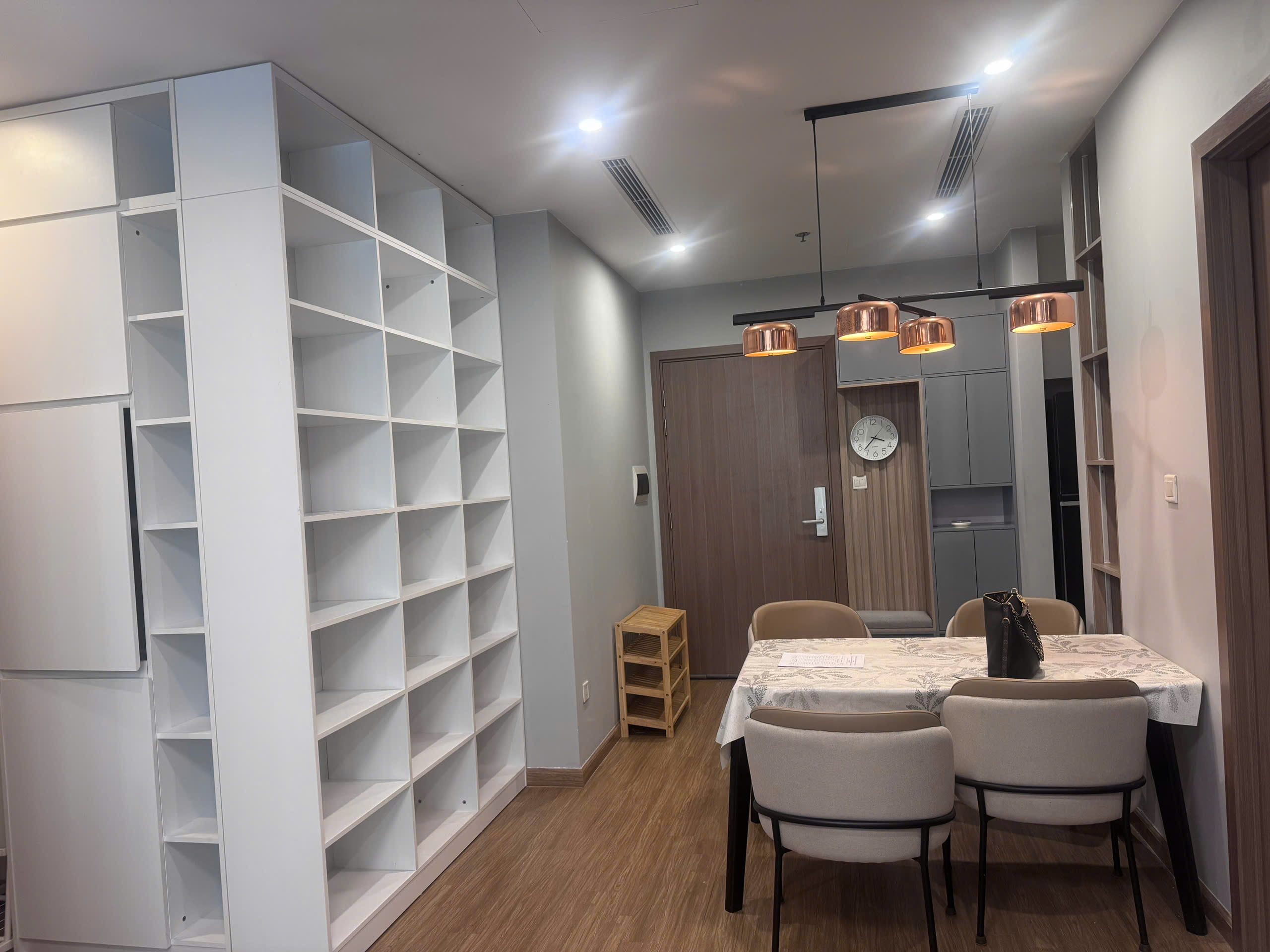 Cho thuê căn hộ cao cấp tại Vinhomes Skylake, đường Phạm Hùng, khu vực Mỹ Đình, Hà Nội