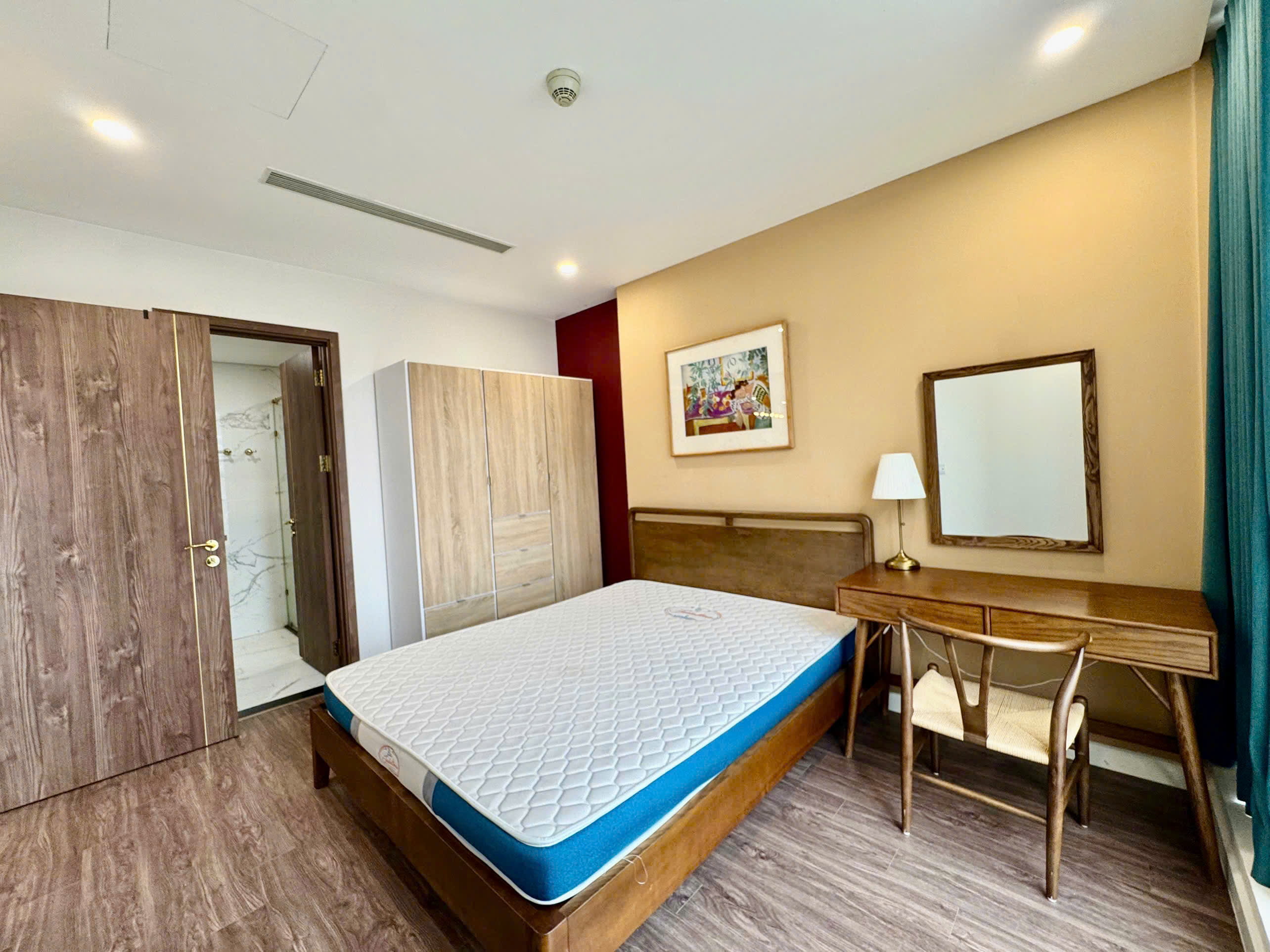 Cho thuê căn hộ cao cấp 2 phòng ngủ ở Sunshine Ciputra